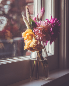 国产亚洲精品三级